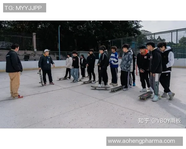 广州滑板队技术探讨：运动聚焦滑板的技巧与发展趋势