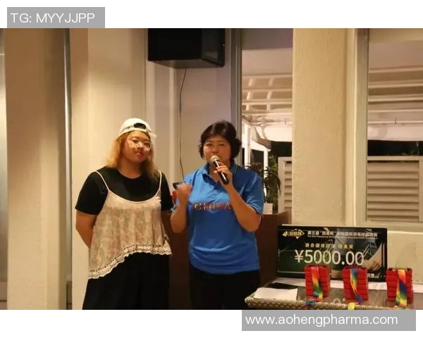 英超黄丽专访：追忆羽毛球生涯的辉煌与挑战